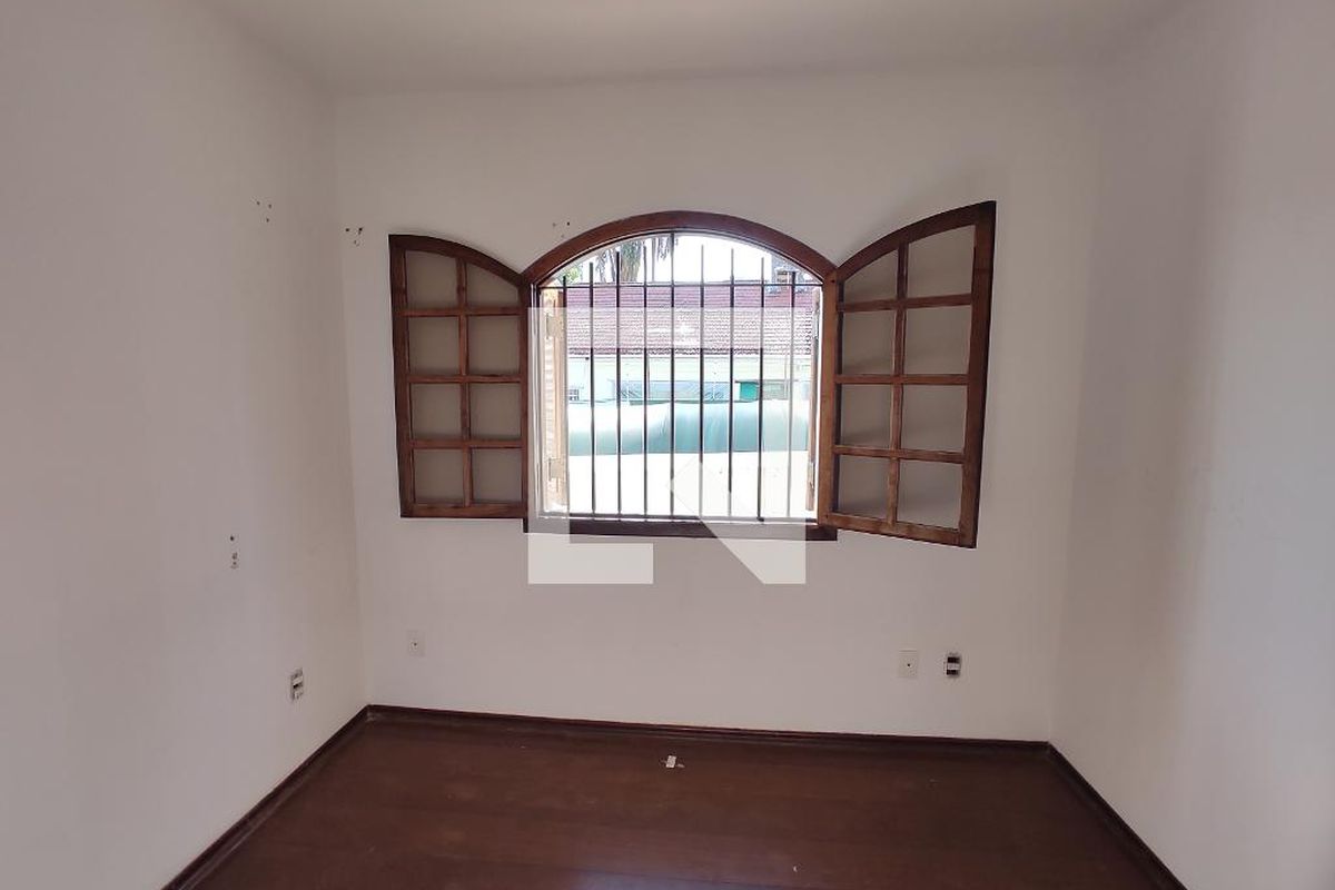 Casa, 3 quartos, 214 m² - Foto 62