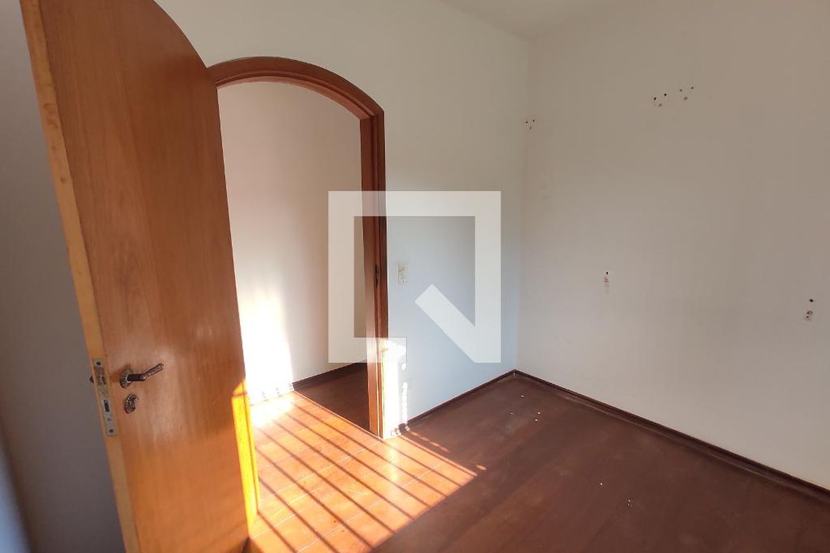 Casa, 3 quartos, 214 m² - Foto 64