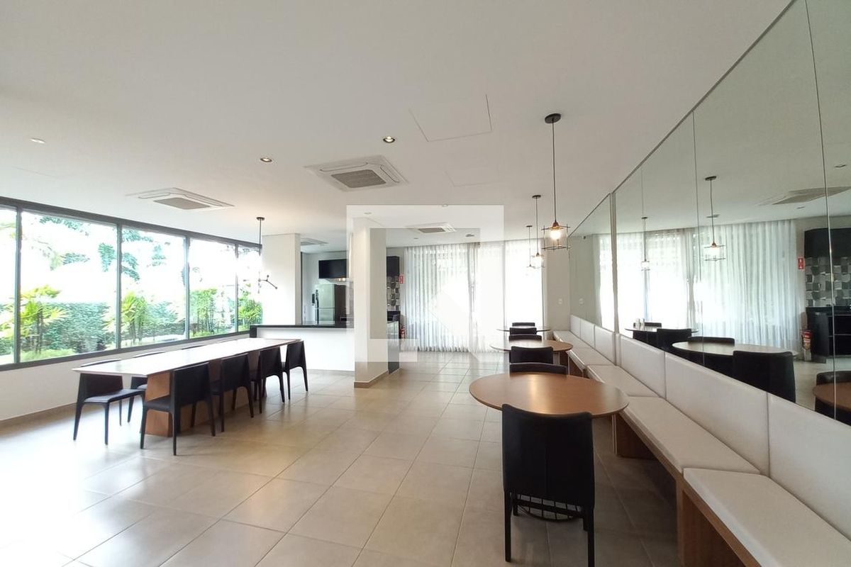 Apartamento à Venda - Cambuí, 1 Quarto,  40 m2 em , Campinas - sp | SoloBR