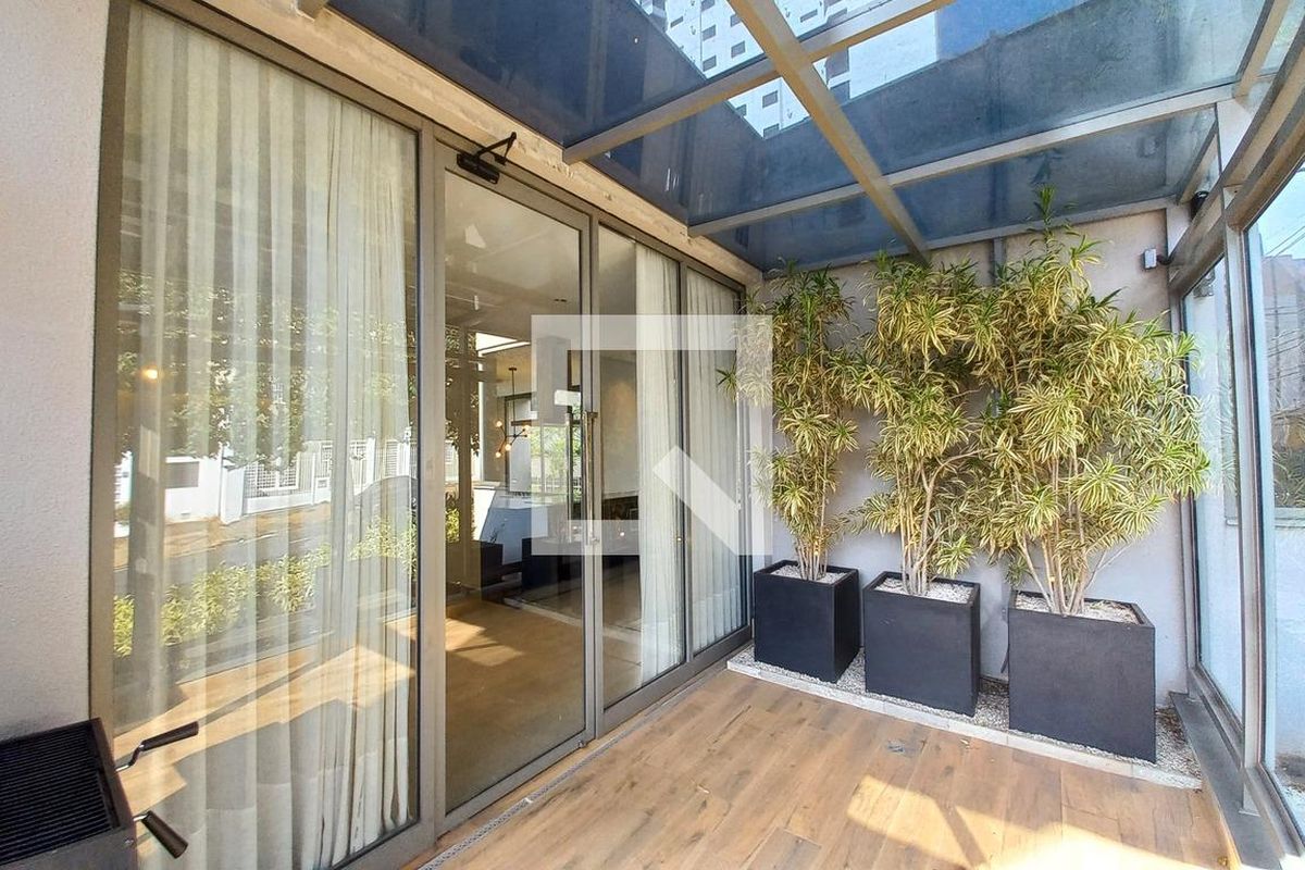 Apartamento à Venda - Cambuí, 1 Quarto,  40 m2 em , Campinas - sp | SoloBR