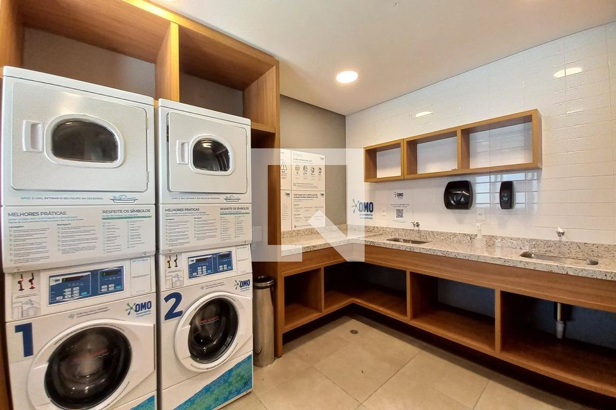 Apartamento à Venda - Cambuí, 1 Quarto,  40 m2 em , Campinas - sp | SoloBR