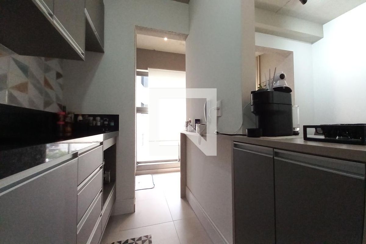 Apartamento à Venda - Cambuí, 1 Quarto,  40 m2 em , Campinas - sp | SoloBR