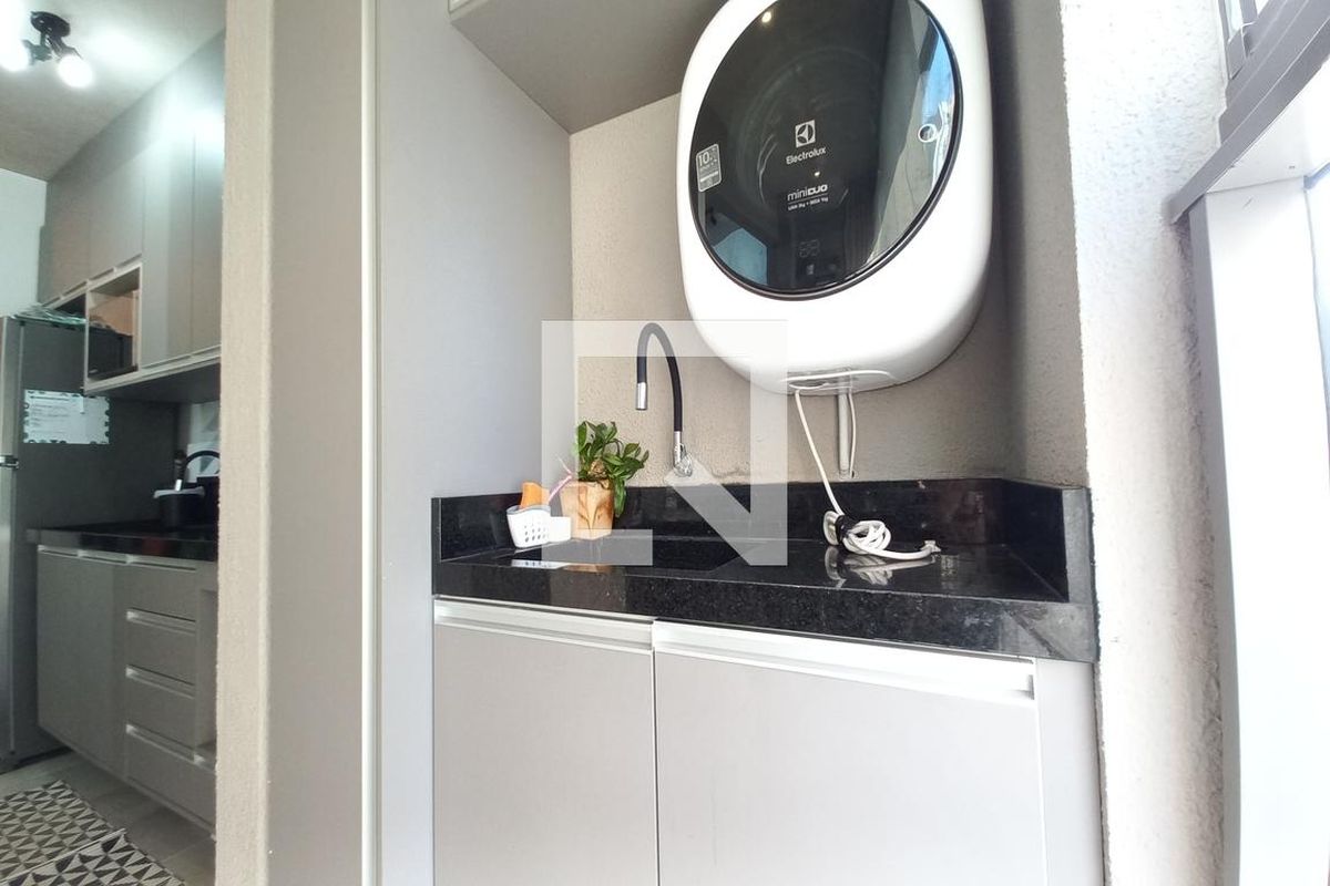 Apartamento à Venda - Cambuí, 1 Quarto,  40 m2 em , Campinas - sp | SoloBR