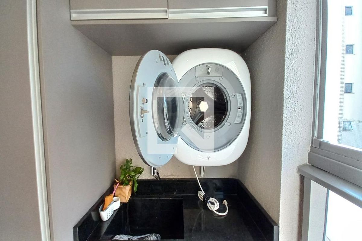 Apartamento à Venda - Cambuí, 1 Quarto,  40 m2 em , Campinas - sp | SoloBR