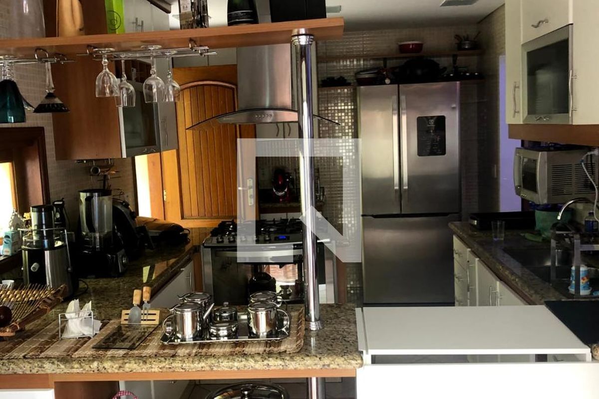 Casa, 4 quartos, 259 m² - Foto 21