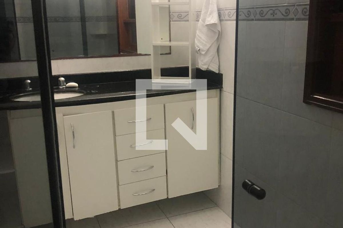 Casa, 4 quartos, 259 m² - Foto 30