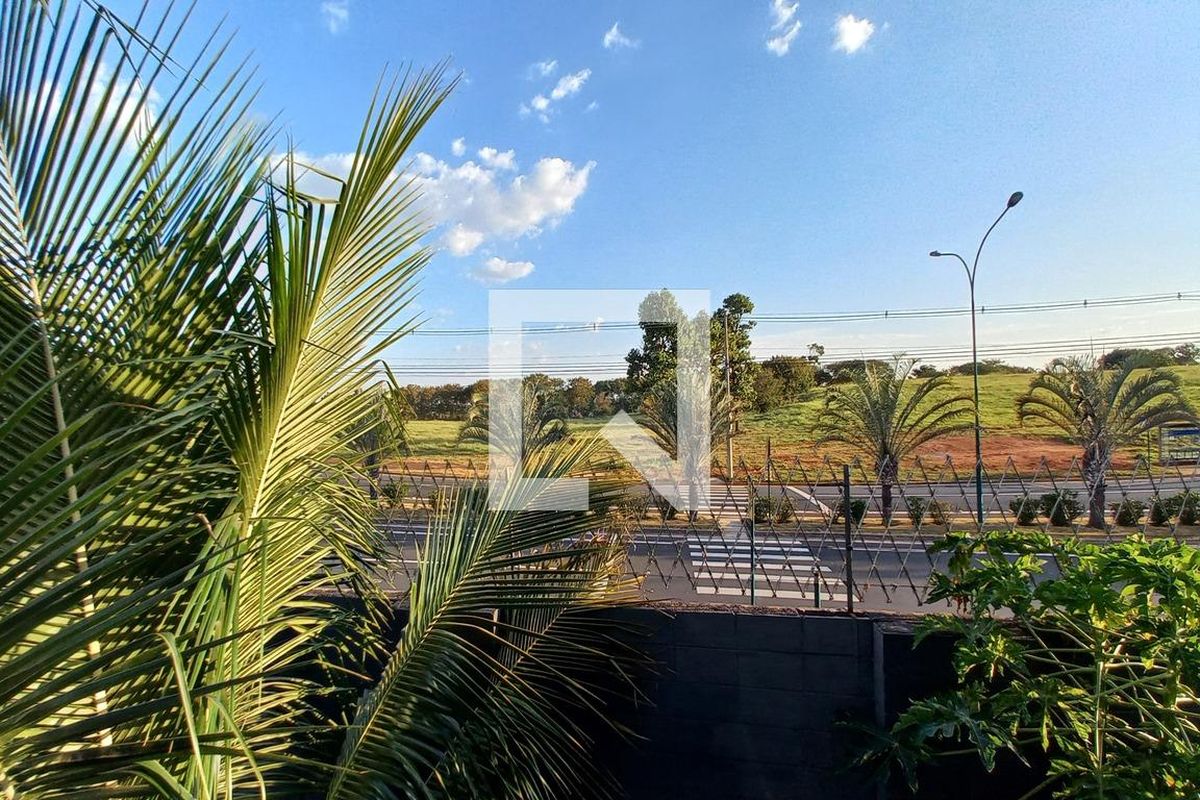 Casa à Venda - Swiss Park, 3 Quartos,  345 m2 em , Campinas - sp | SoloBR