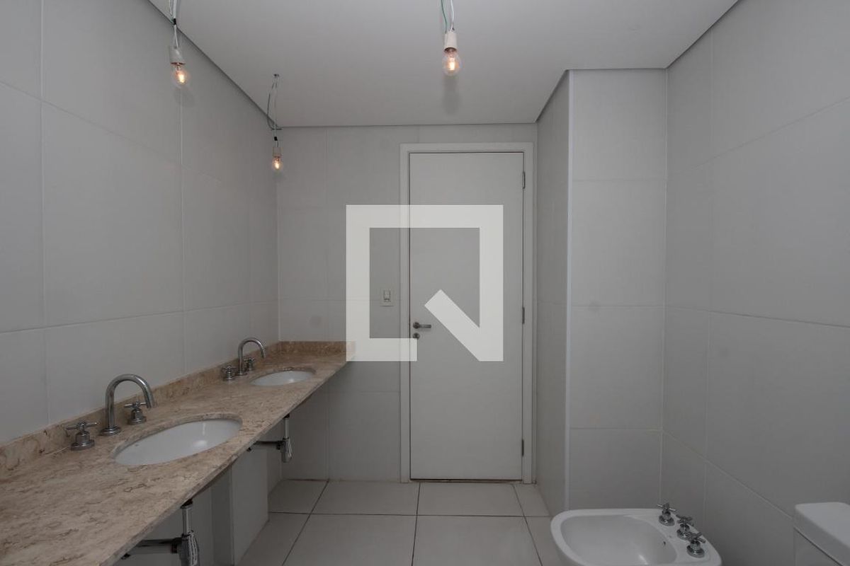 Apartamento, 4 quartos, 238 m² - Foto 71