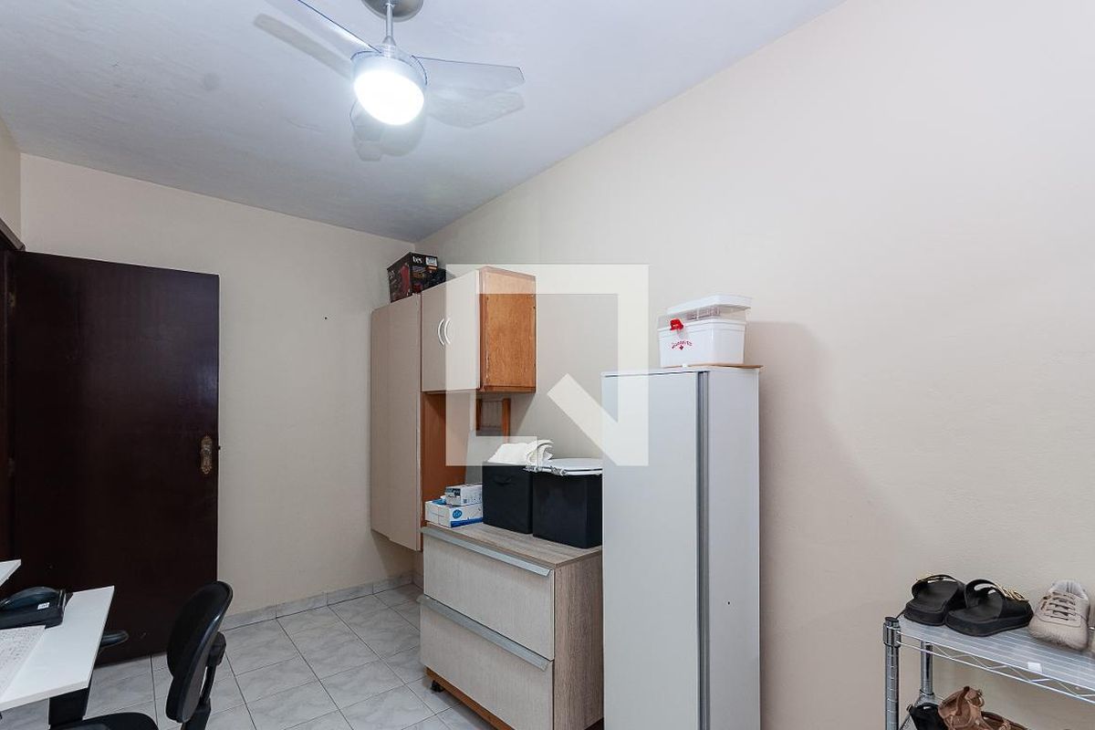 Casa, 2 quartos, 250 m² - Foto 28