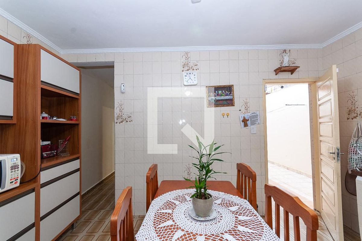 Casa, 2 quartos, 250 m² - Foto 42