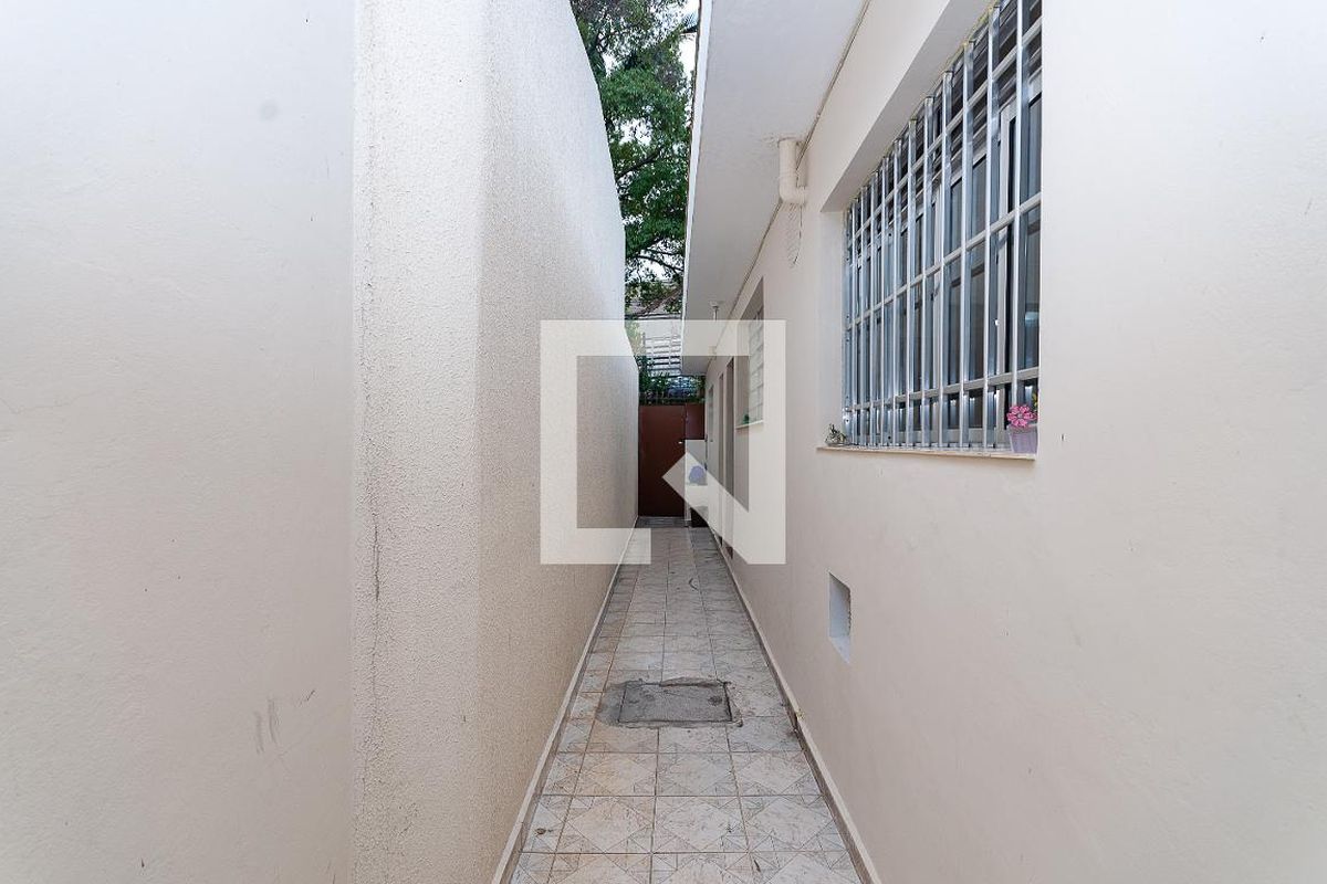 Casa, 2 quartos, 250 m² - Foto 32