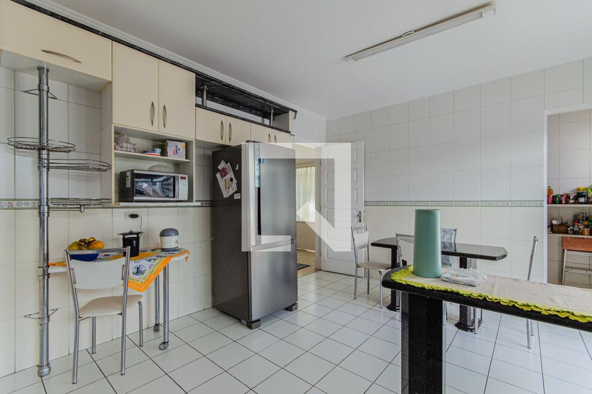 Casa, 3 quartos, 280 m² - Foto 41