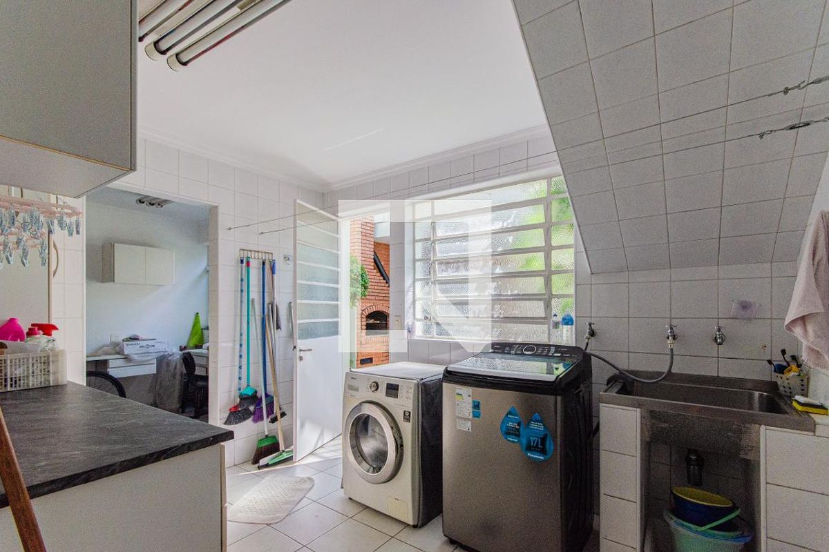 Casa, 3 quartos, 280 m² - Foto 43