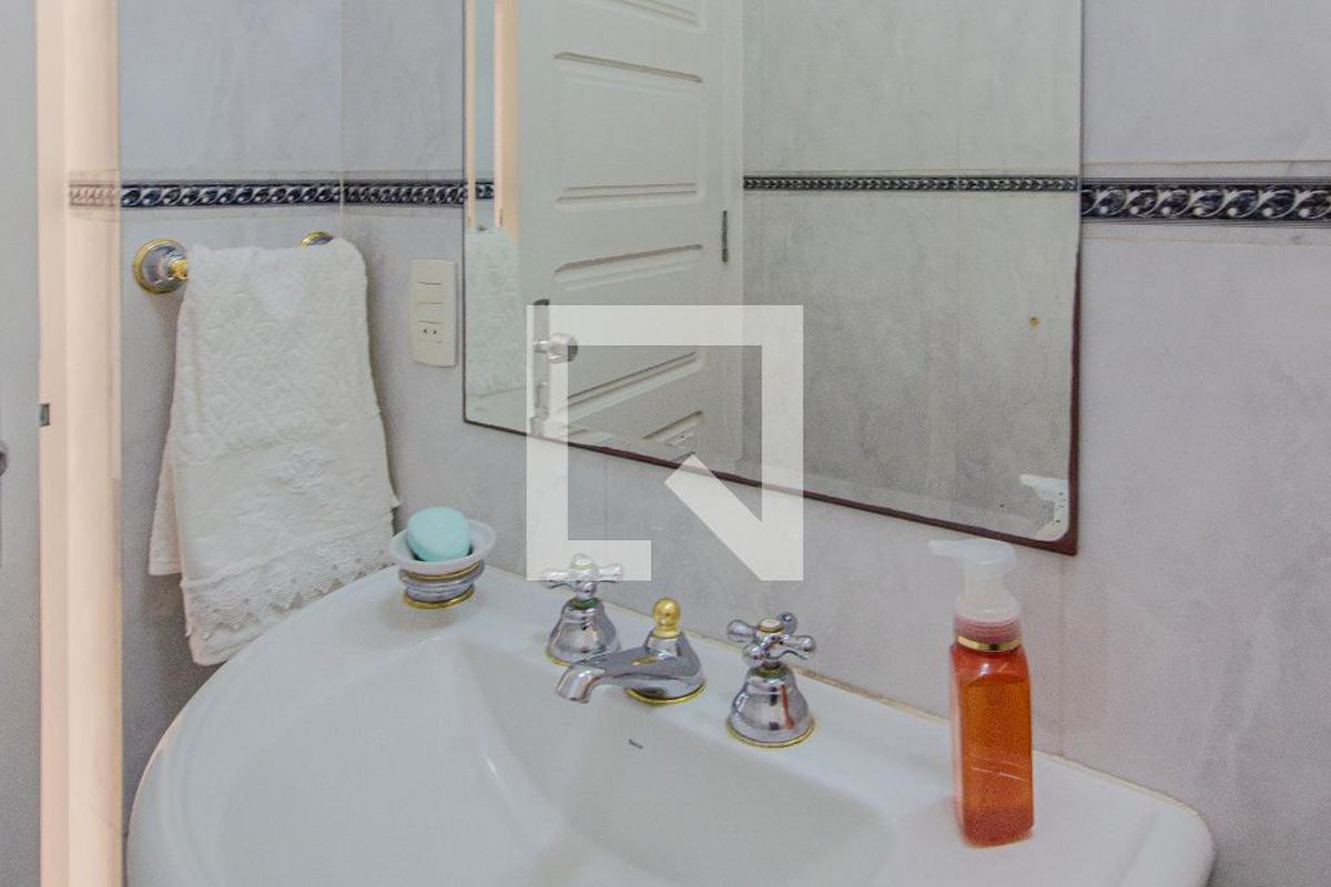 Casa, 3 quartos, 280 m² - Foto 35