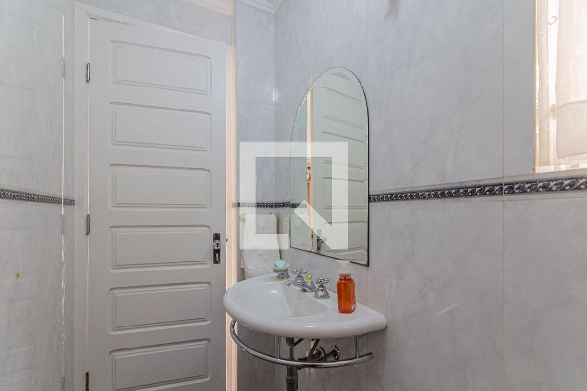 Casa, 3 quartos, 280 m² - Foto 34