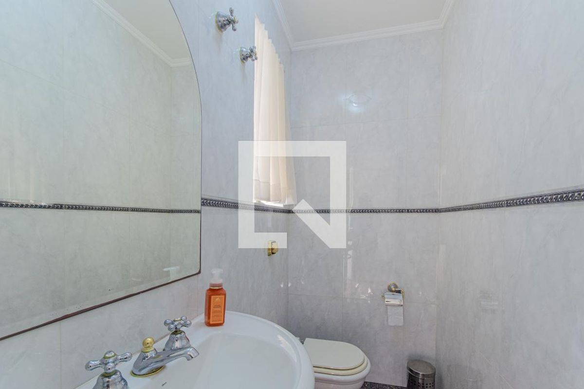Casa, 3 quartos, 280 m² - Foto 33