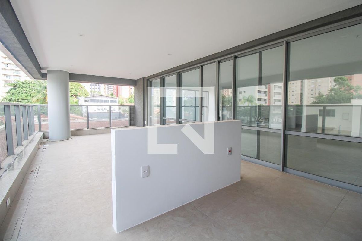 Apartamento à Venda - Cambuí, 4 Quartos,  316 m2 em , Campinas - sp | SoloBR