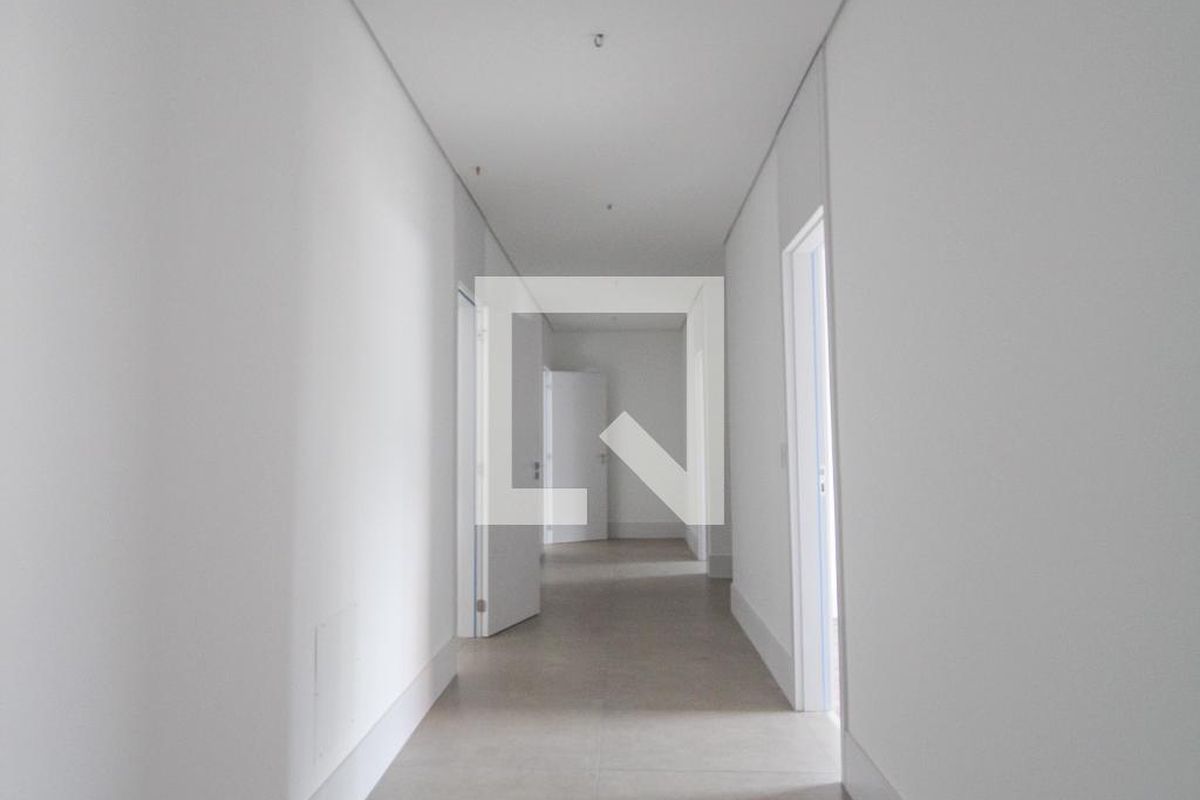 Apartamento à Venda - Cambuí, 4 Quartos,  316 m2 em , Campinas - sp | SoloBR