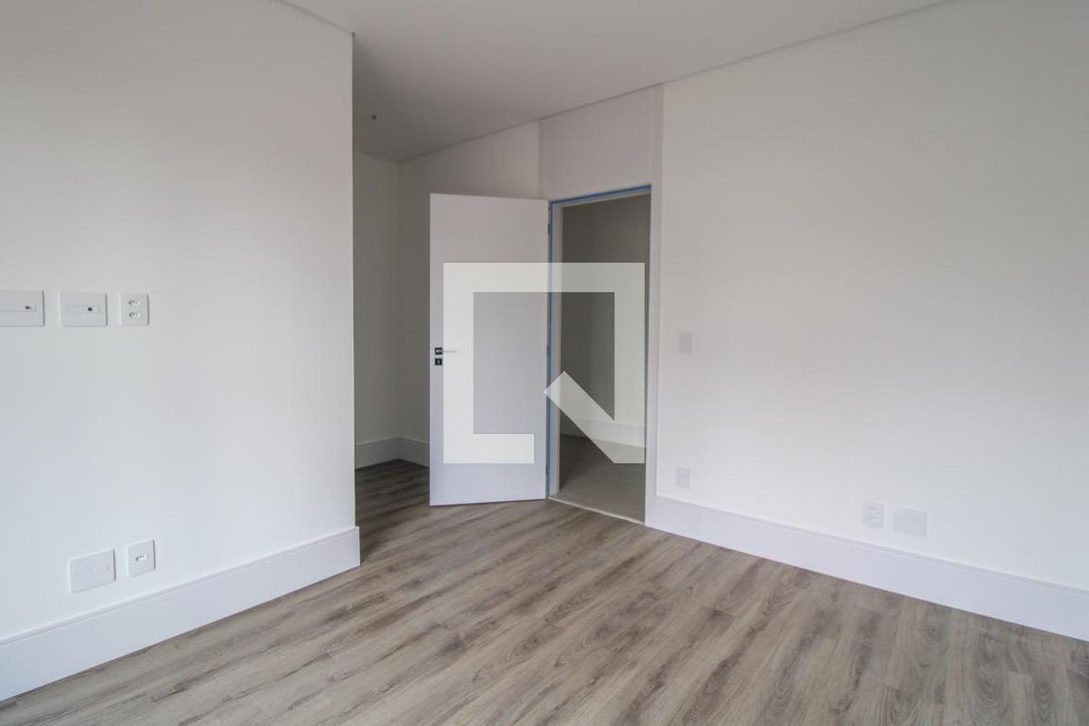 Apartamento à Venda - Cambuí, 4 Quartos,  316 m2 em , Campinas - sp | SoloBR
