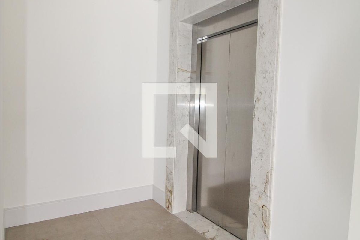 Apartamento à Venda - Cambuí, 4 Quartos,  316 m2 em , Campinas - sp | SoloBR