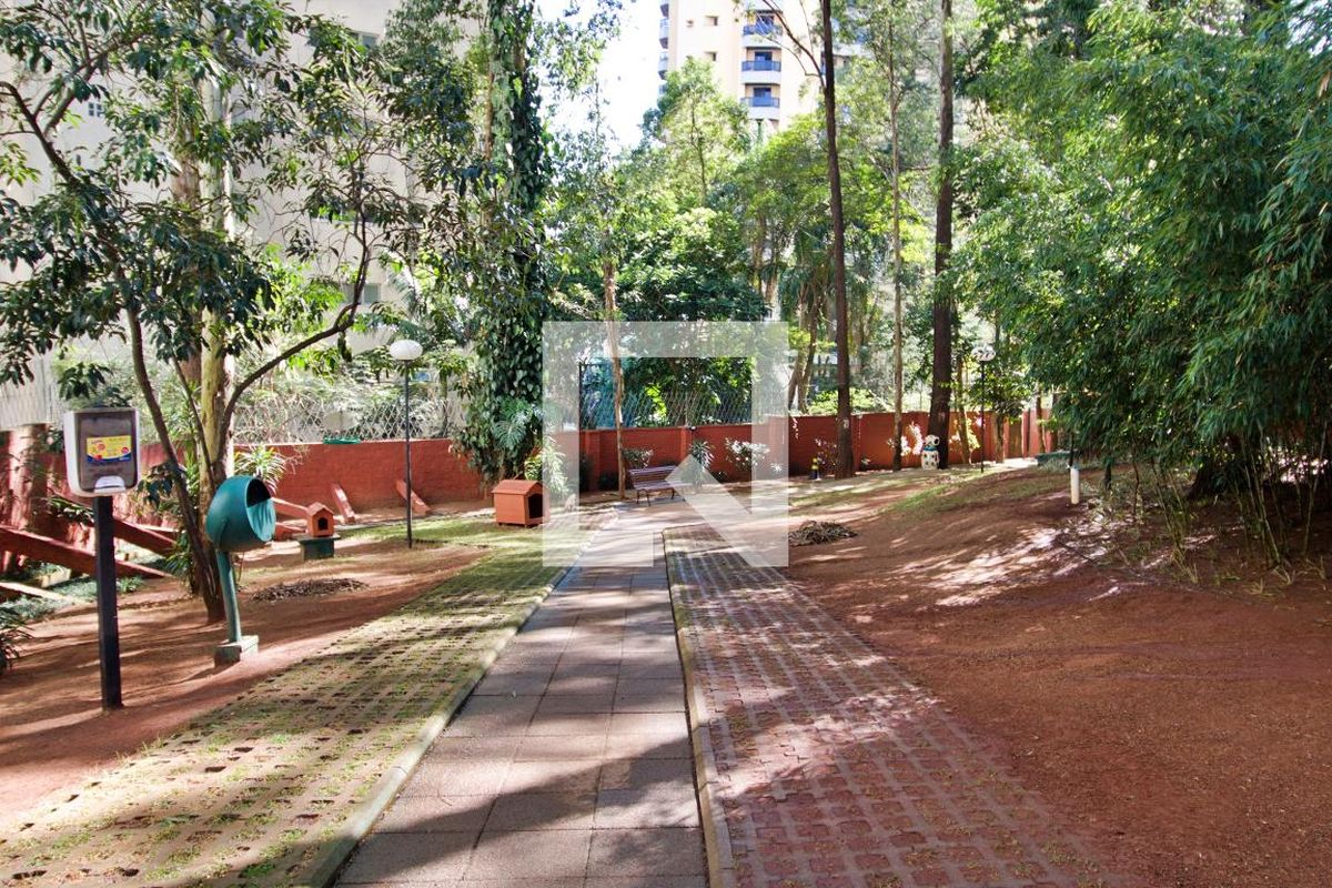 Apartamento, 3 quartos, 236 m² - Foto 141