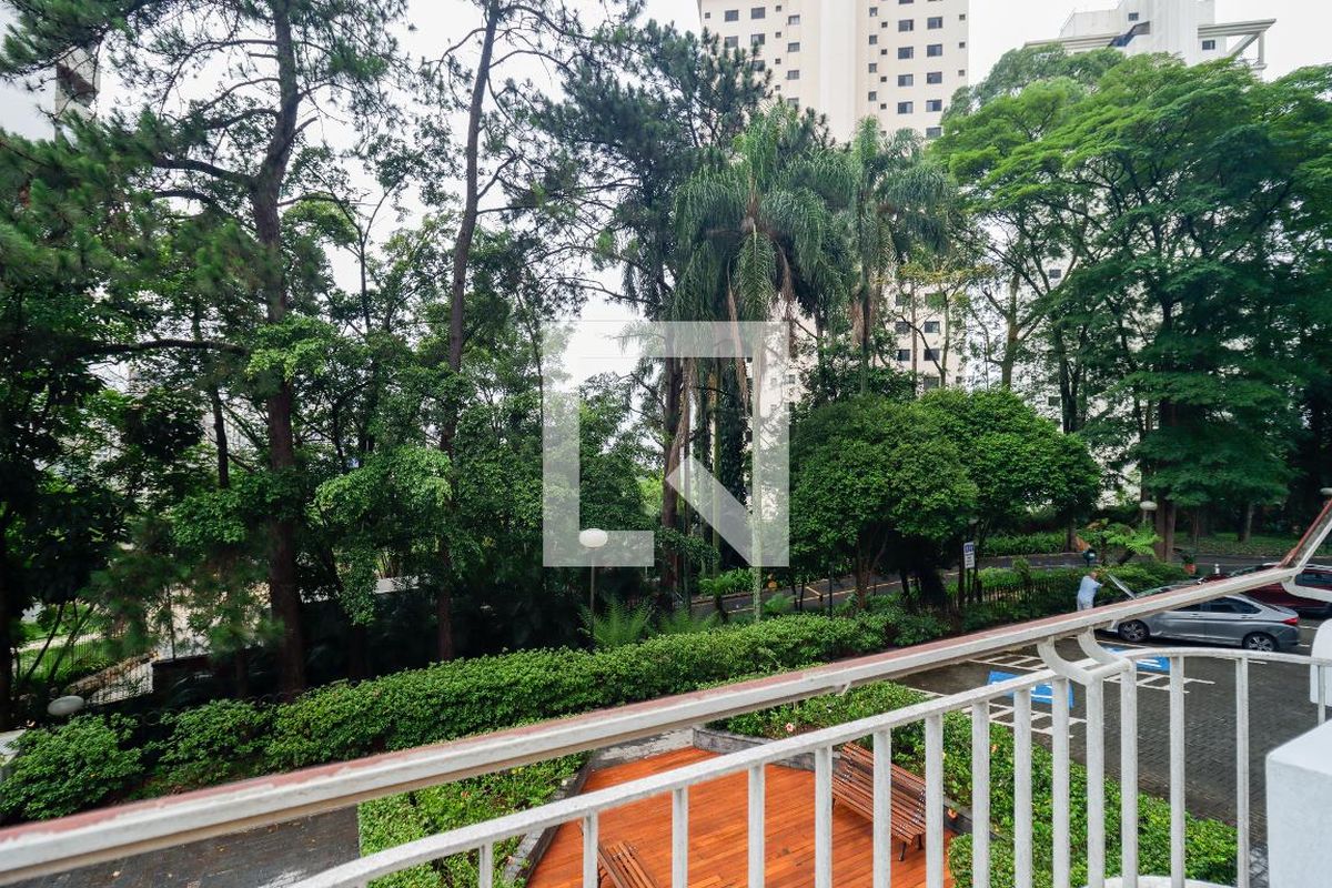 Apartamento, 3 quartos, 236 m² - Foto 45