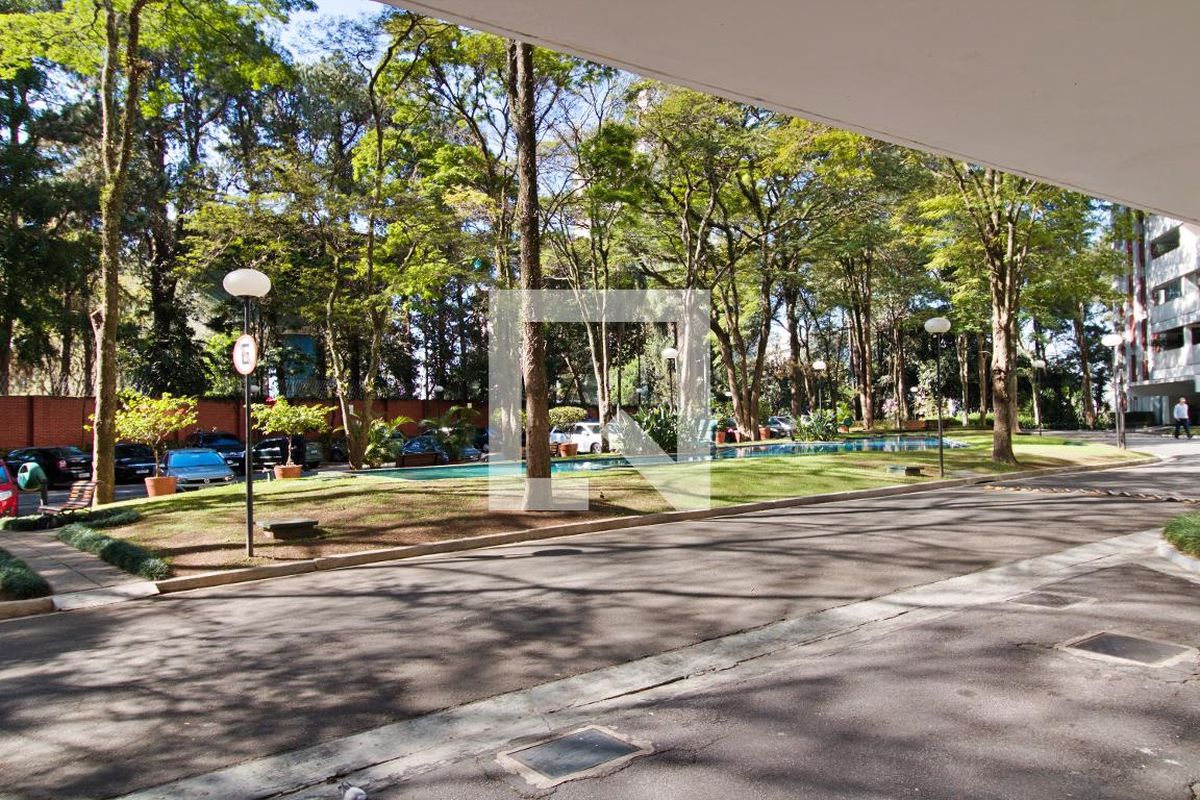 Apartamento, 3 quartos, 236 m² - Foto 127