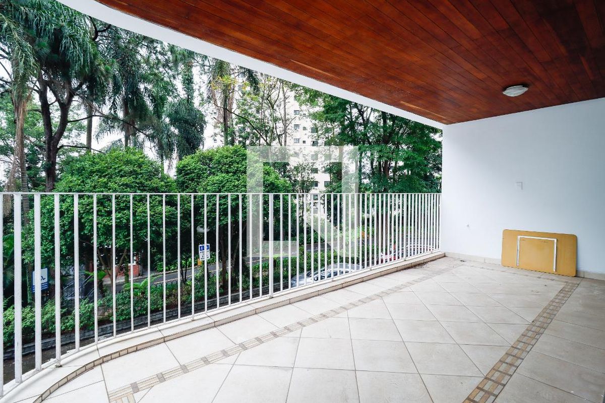 Apartamento, 3 quartos, 236 m² - Foto 11