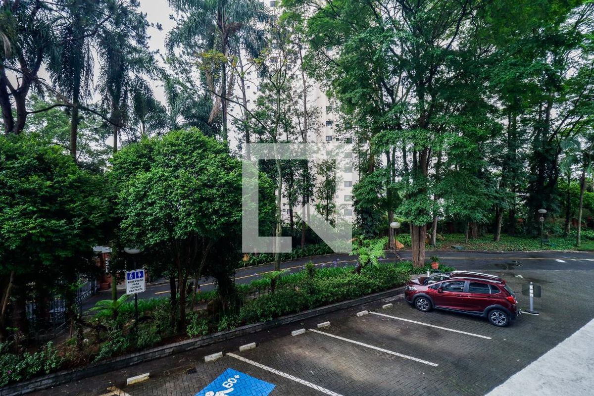 Apartamento, 3 quartos, 236 m² - Foto 17