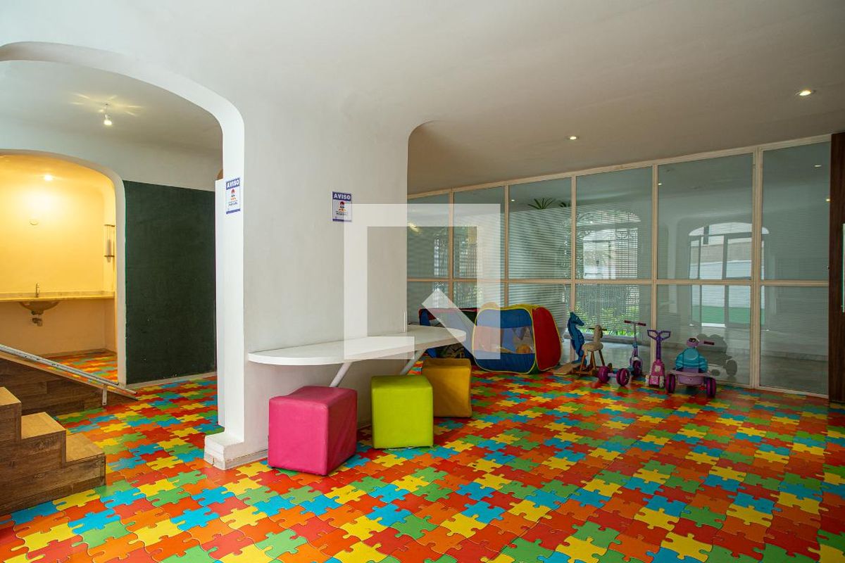 Apartamento, 3 quartos, 180 m² - Foto 181