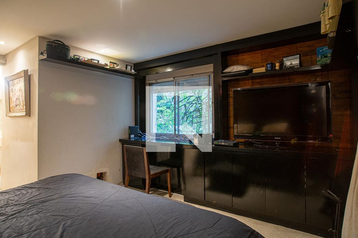 Apartamento, 3 quartos, 180 m² - Foto 39