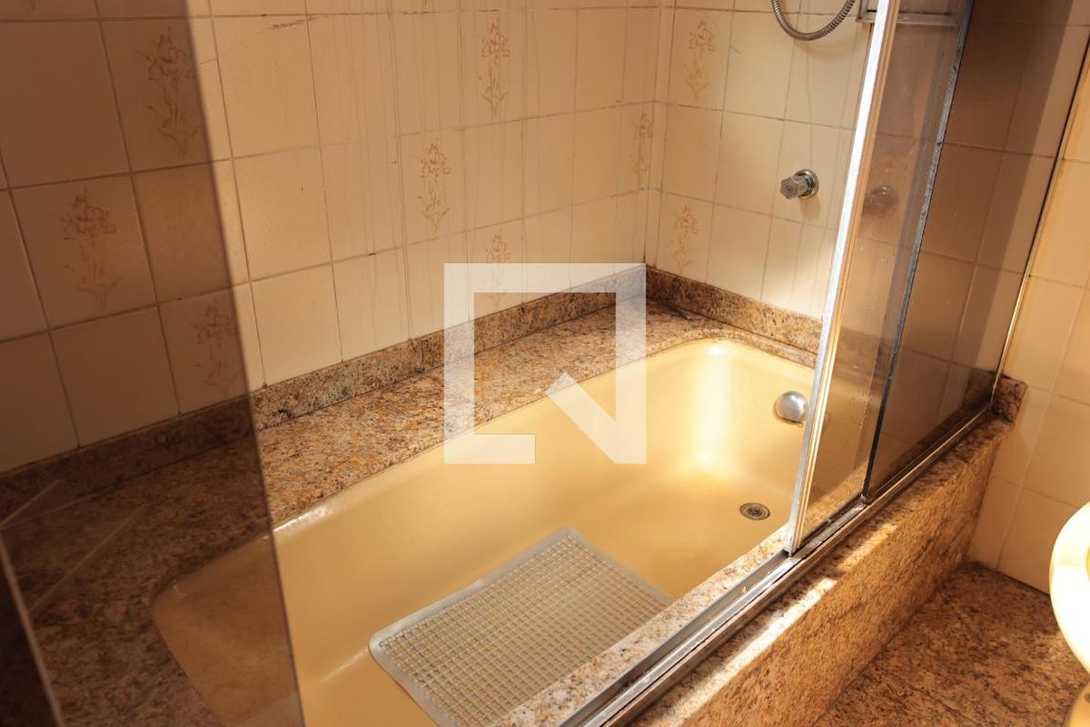 Apartamento, 3 quartos, 198 m² - Foto 56