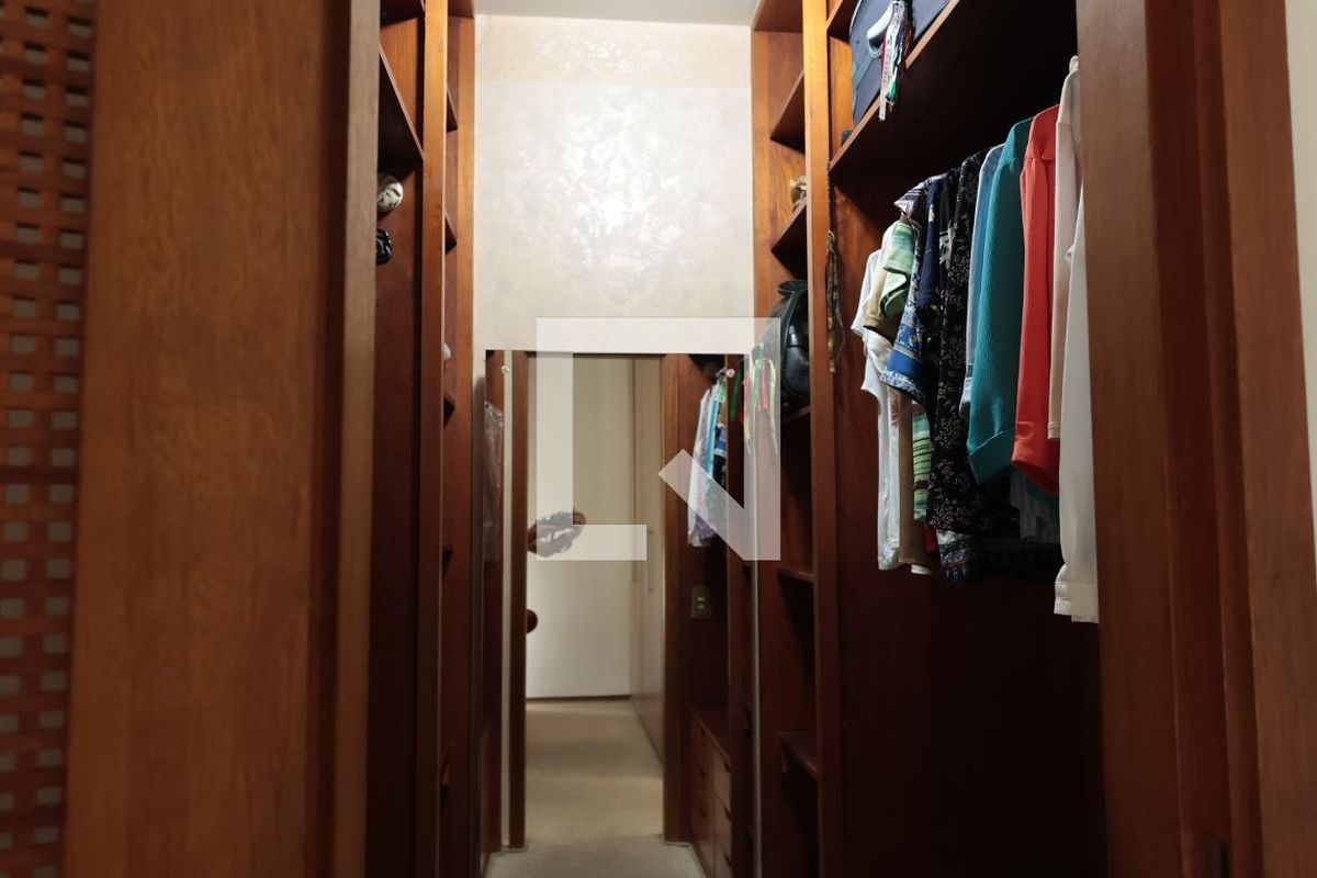 Apartamento, 3 quartos, 198 m² - Foto 44