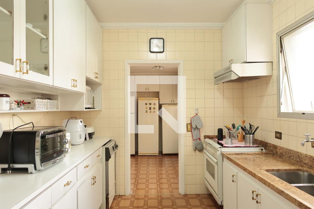 Apartamento, 3 quartos, 198 m² - Foto 100