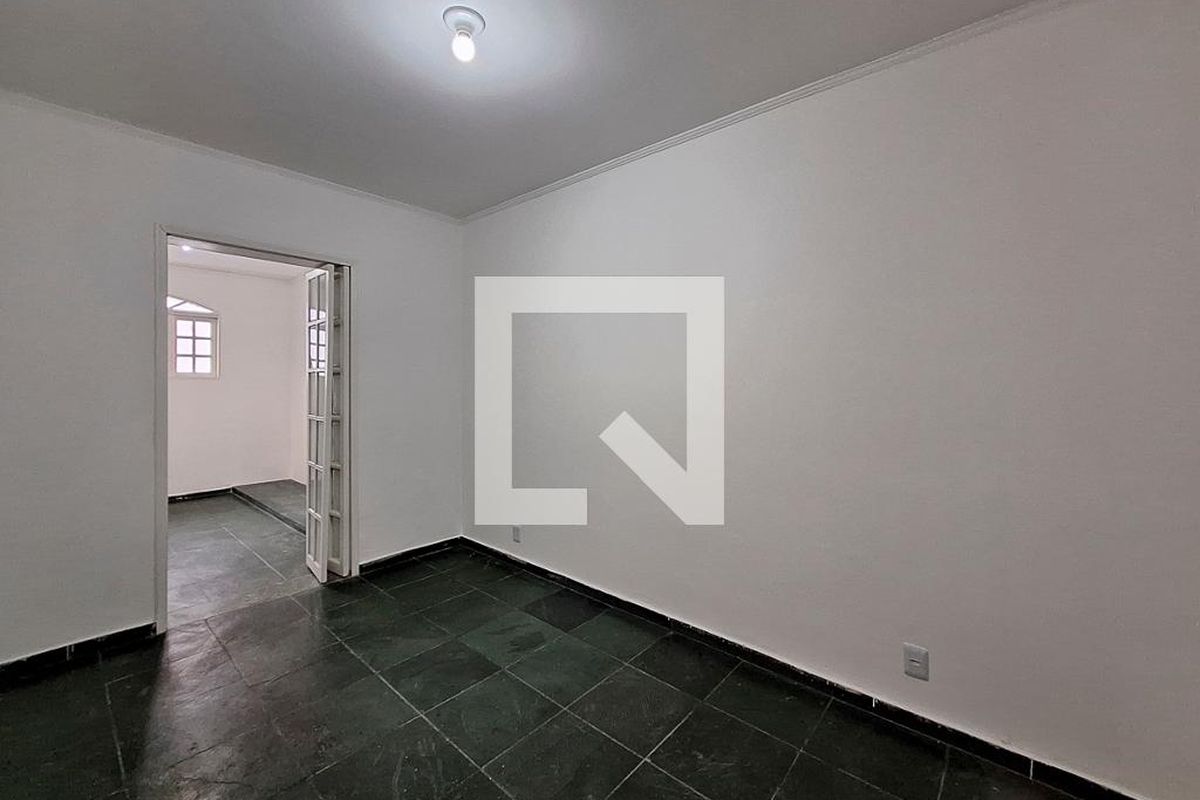 Casa, 2 quartos, 270 m² - Foto 25