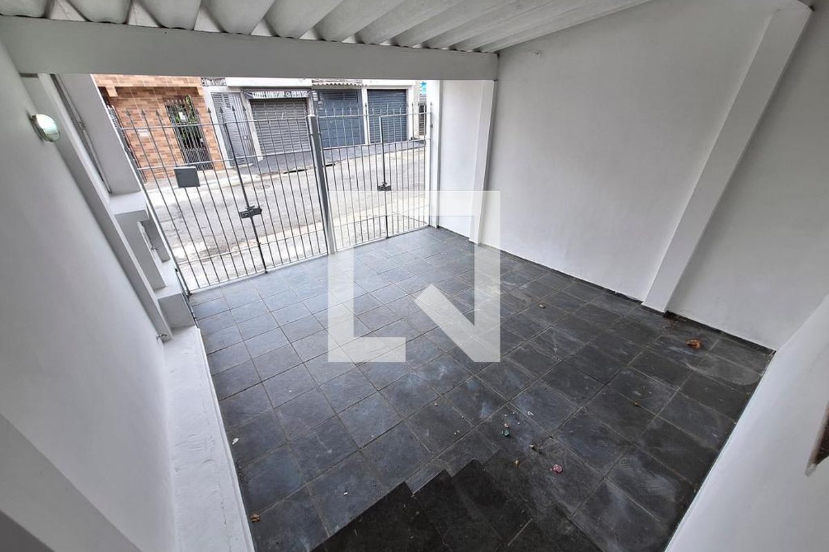 Casa, 2 quartos, 270 m² - Foto 57