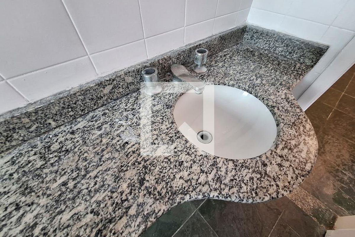 Casa, 2 quartos, 270 m² - Foto 17