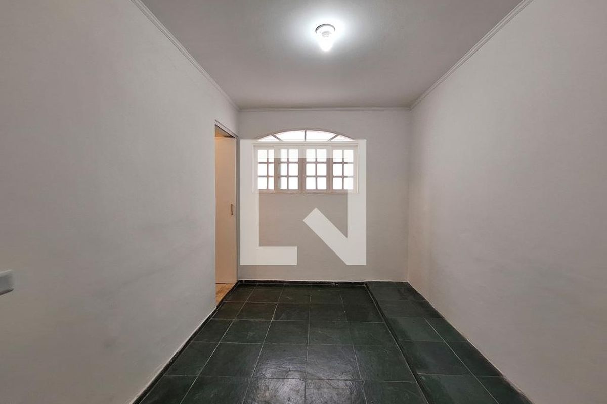 Casa, 2 quartos, 270 m² - Foto 29