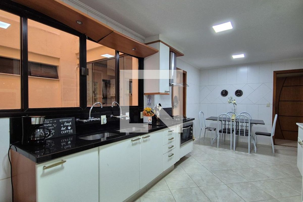 Apartamento, 4 quartos, 220 m² - Foto 116
