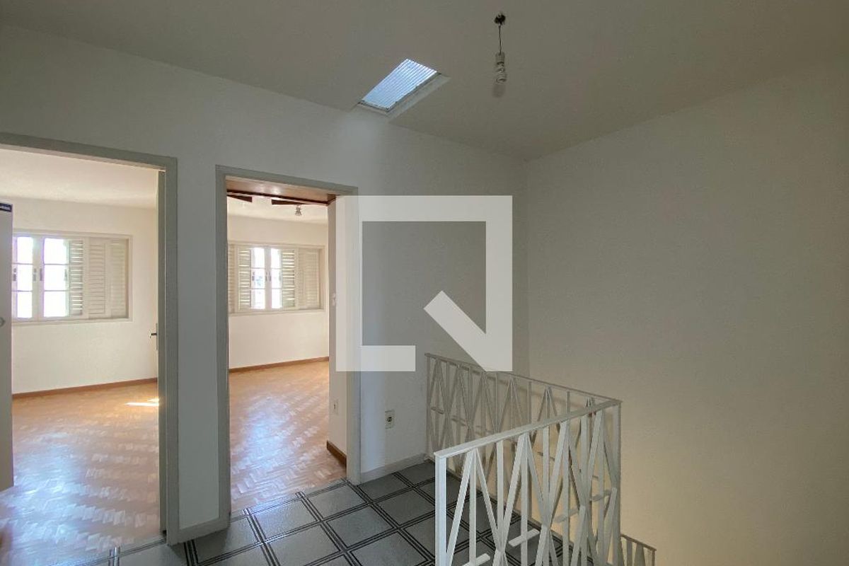 Casa, 6 quartos, 230 m² - Foto 12