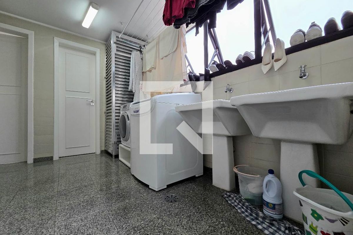 Apartamento, 4 quartos, 200 m² - Foto 183