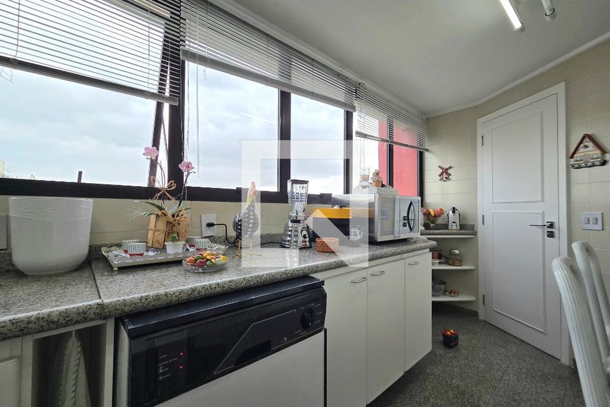 Apartamento, 4 quartos, 200 m² - Foto 177