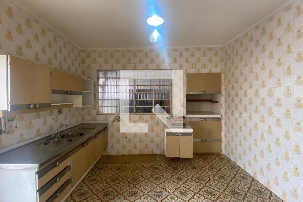 Casa, 4 quartos, 240 m² - Foto 52