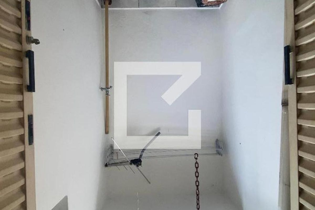 Casa, 4 quartos, 240 m² - Foto 36