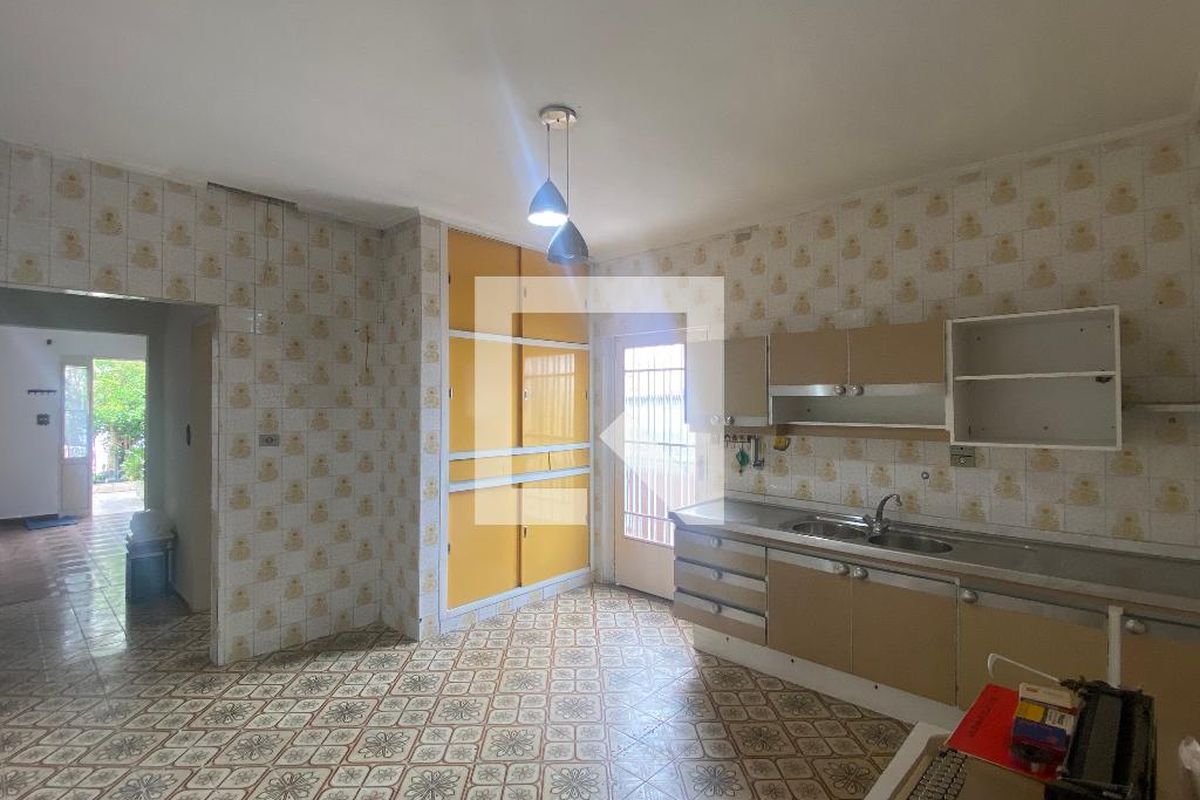 Casa, 4 quartos, 240 m² - Foto 46