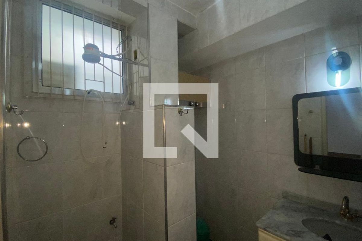 Casa, 4 quartos, 240 m² - Foto 26
