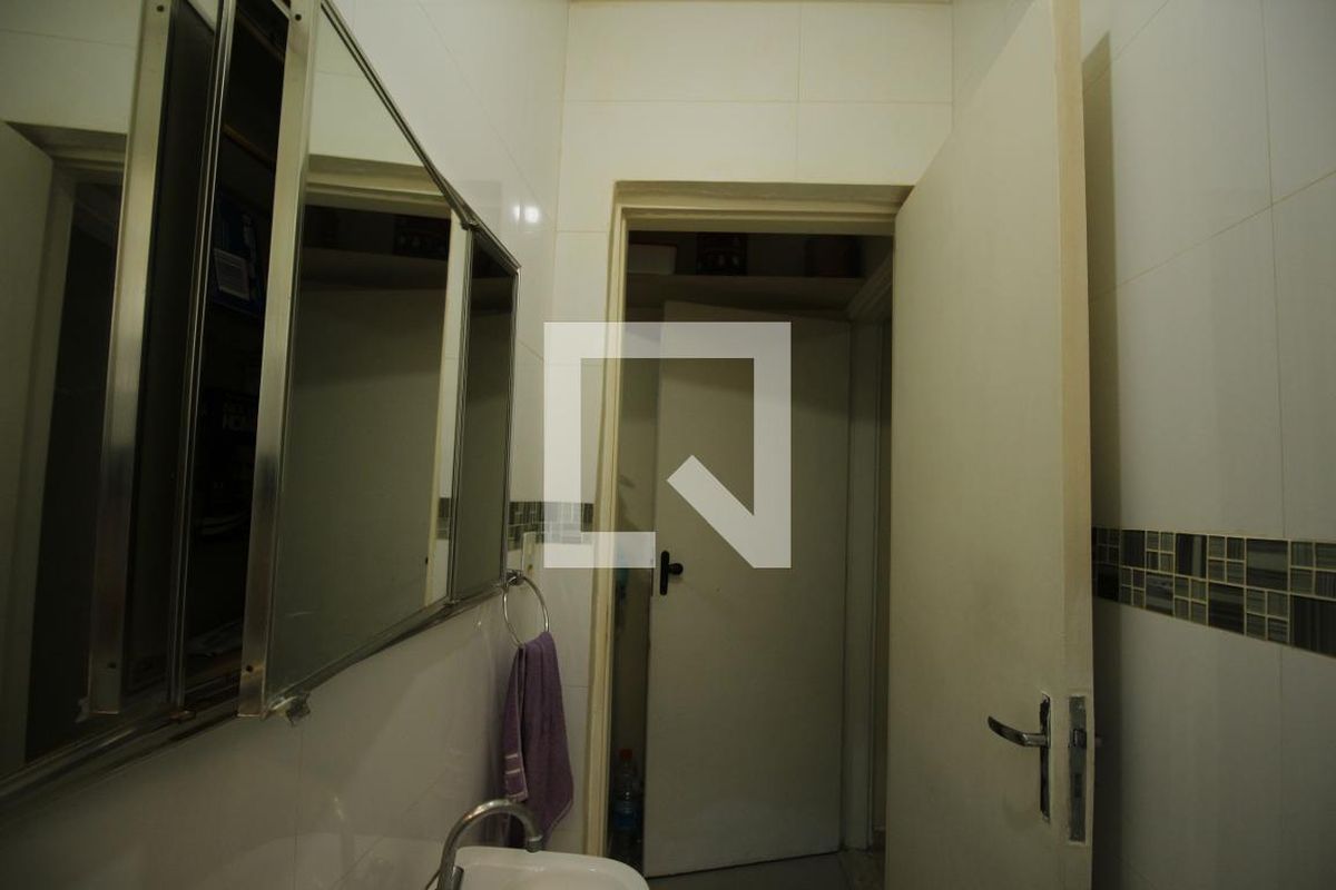 Casa, 3 quartos, 300 m² - Foto 62