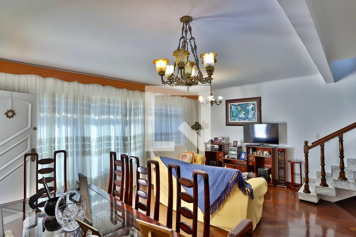 Casa, 3 quartos, 210 m² - Foto 8