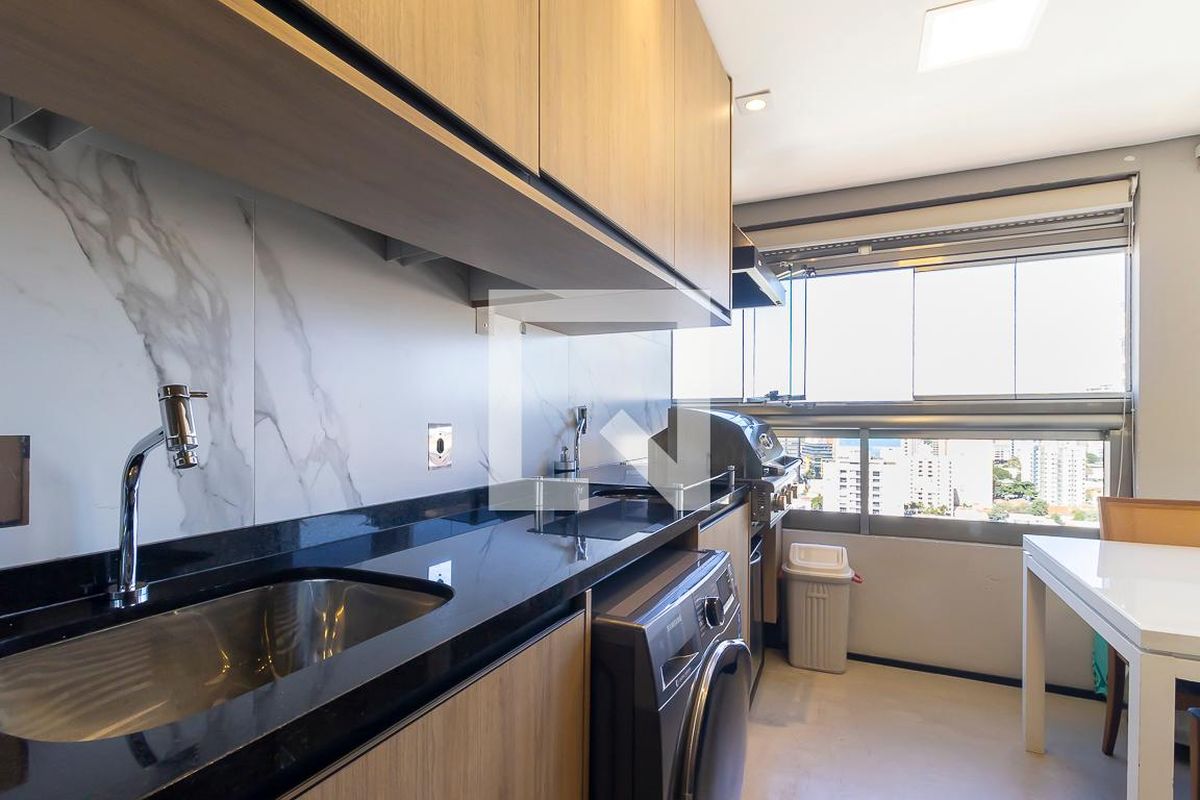 Apartamento à Venda - Cambuí, 1 Quarto,  70 m2 em , Campinas - sp | SoloBR