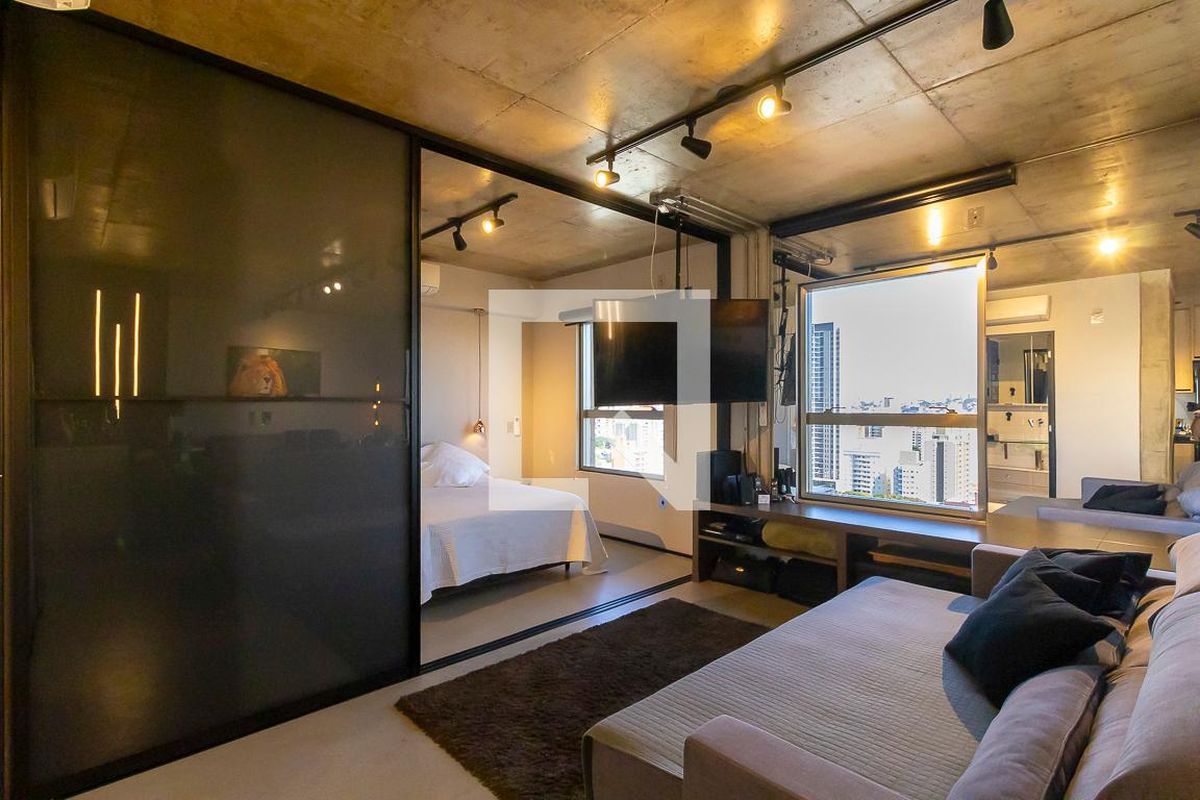 Apartamento à Venda - Cambuí, 1 Quarto,  70 m2 em , Campinas - sp | SoloBR